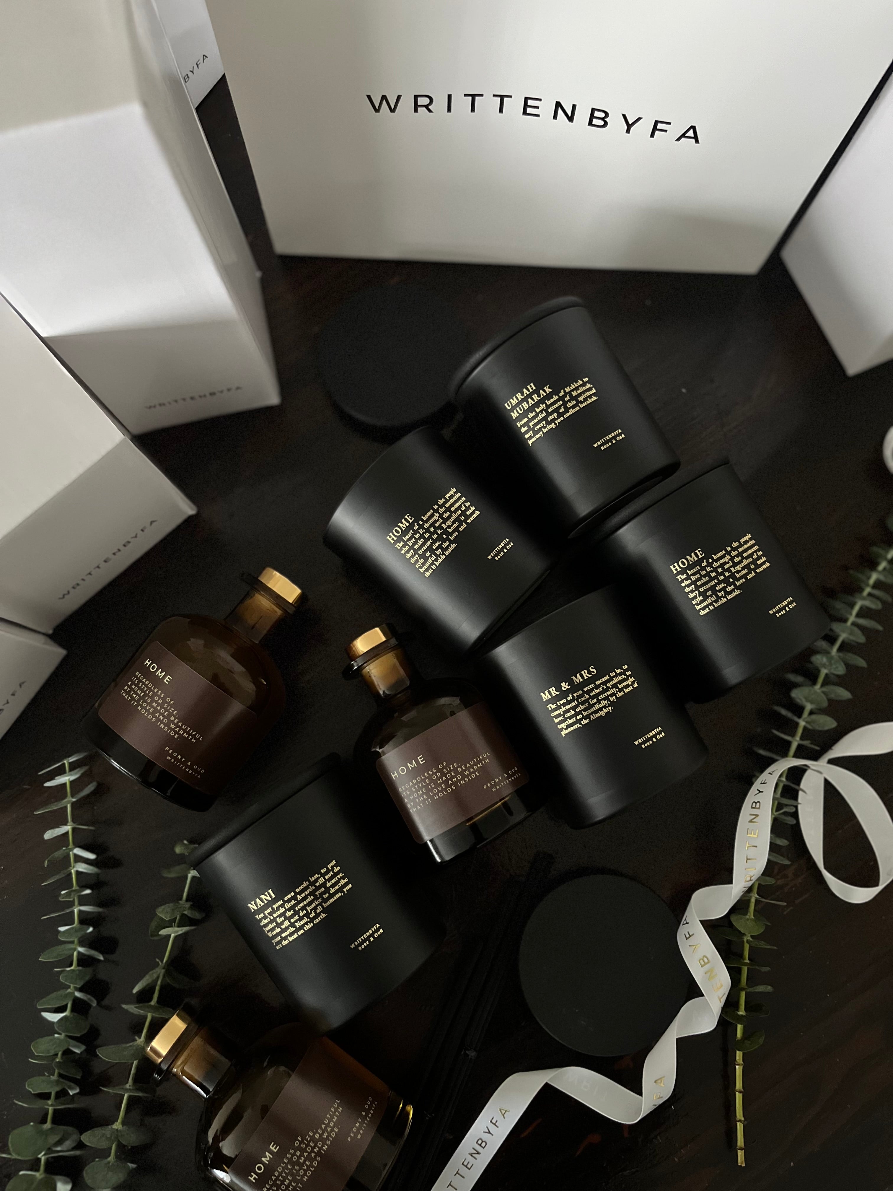 Mr & Mrs | Black Matt Rose & Oud Candle